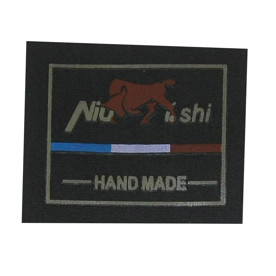 Нашивка тканевая накатанная Niu Hand код товара 23784 - Нашивка Вышивка, Ткань